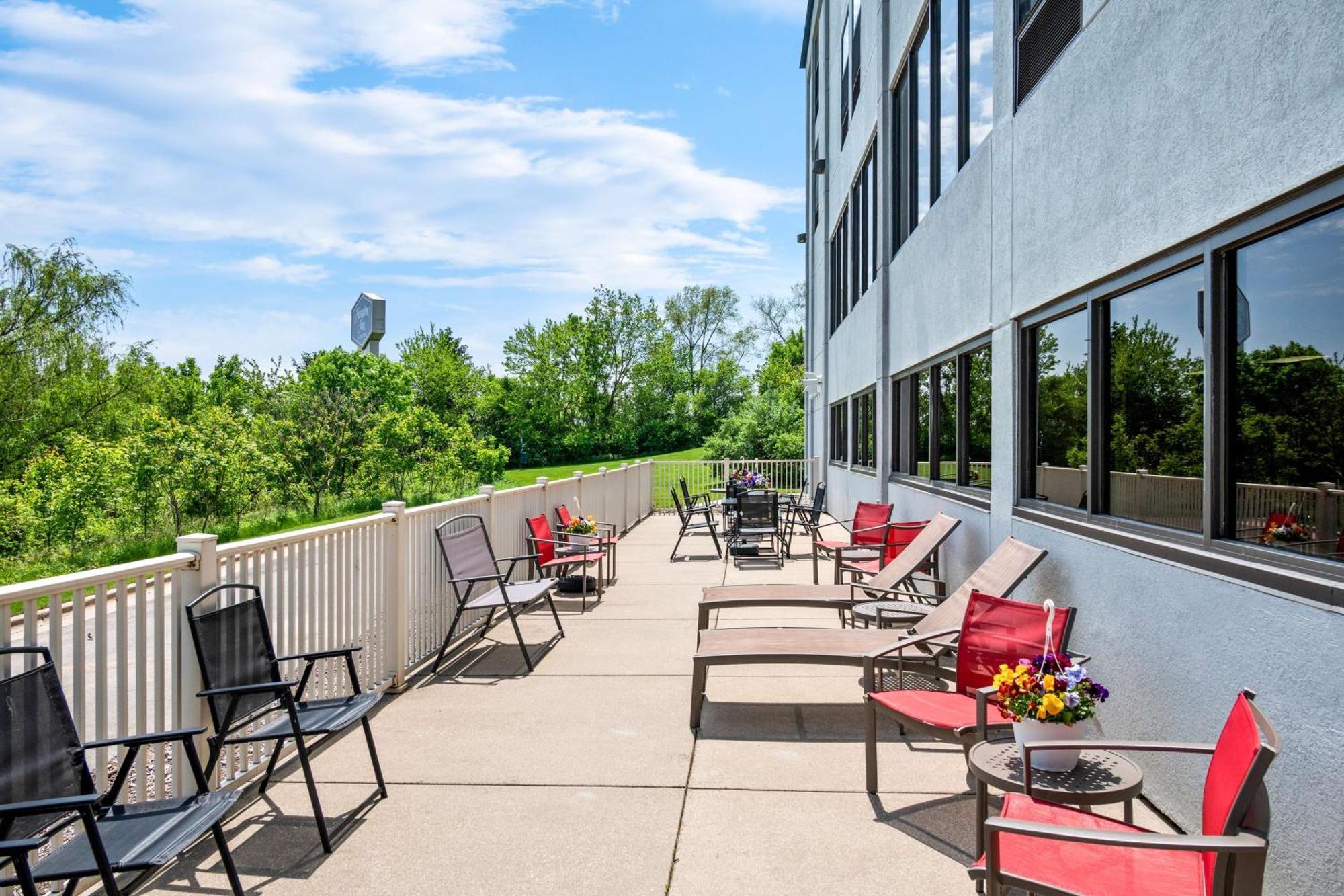 Hampton Inn Grand Rapids/North Walker Exteriör bild