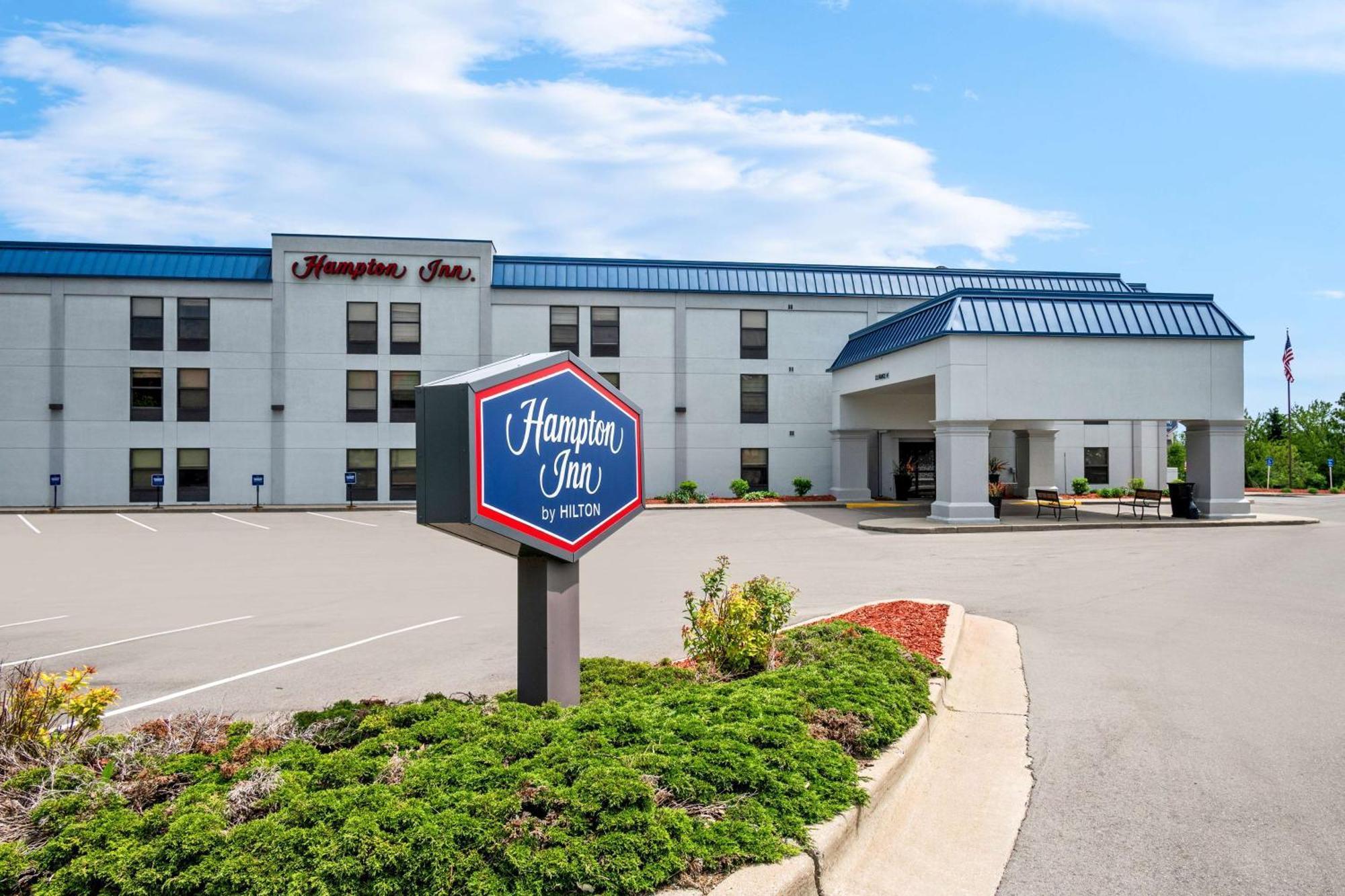 Hampton Inn Grand Rapids/North Walker Exteriör bild