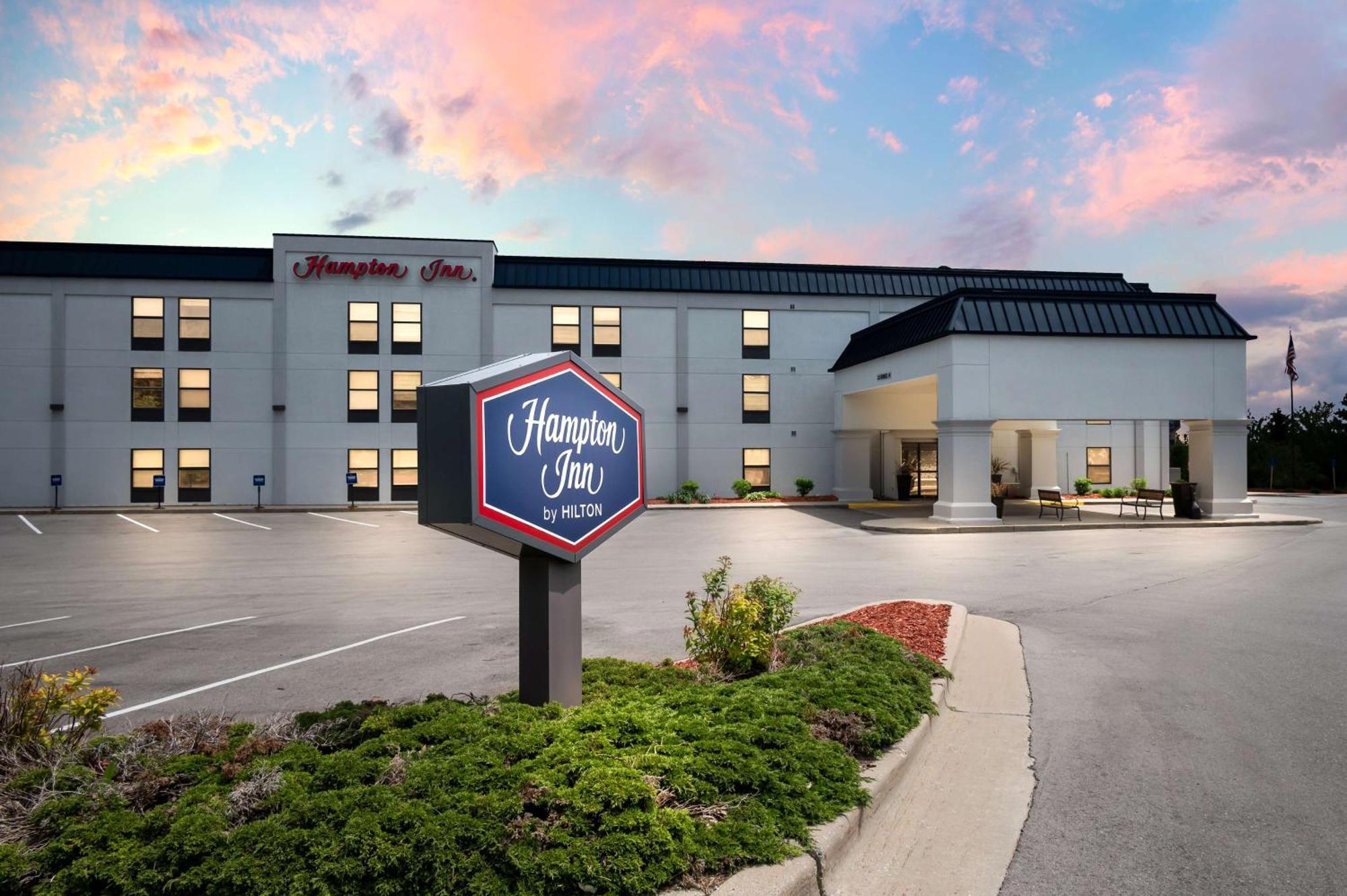 Hampton Inn Grand Rapids/North Walker Exteriör bild