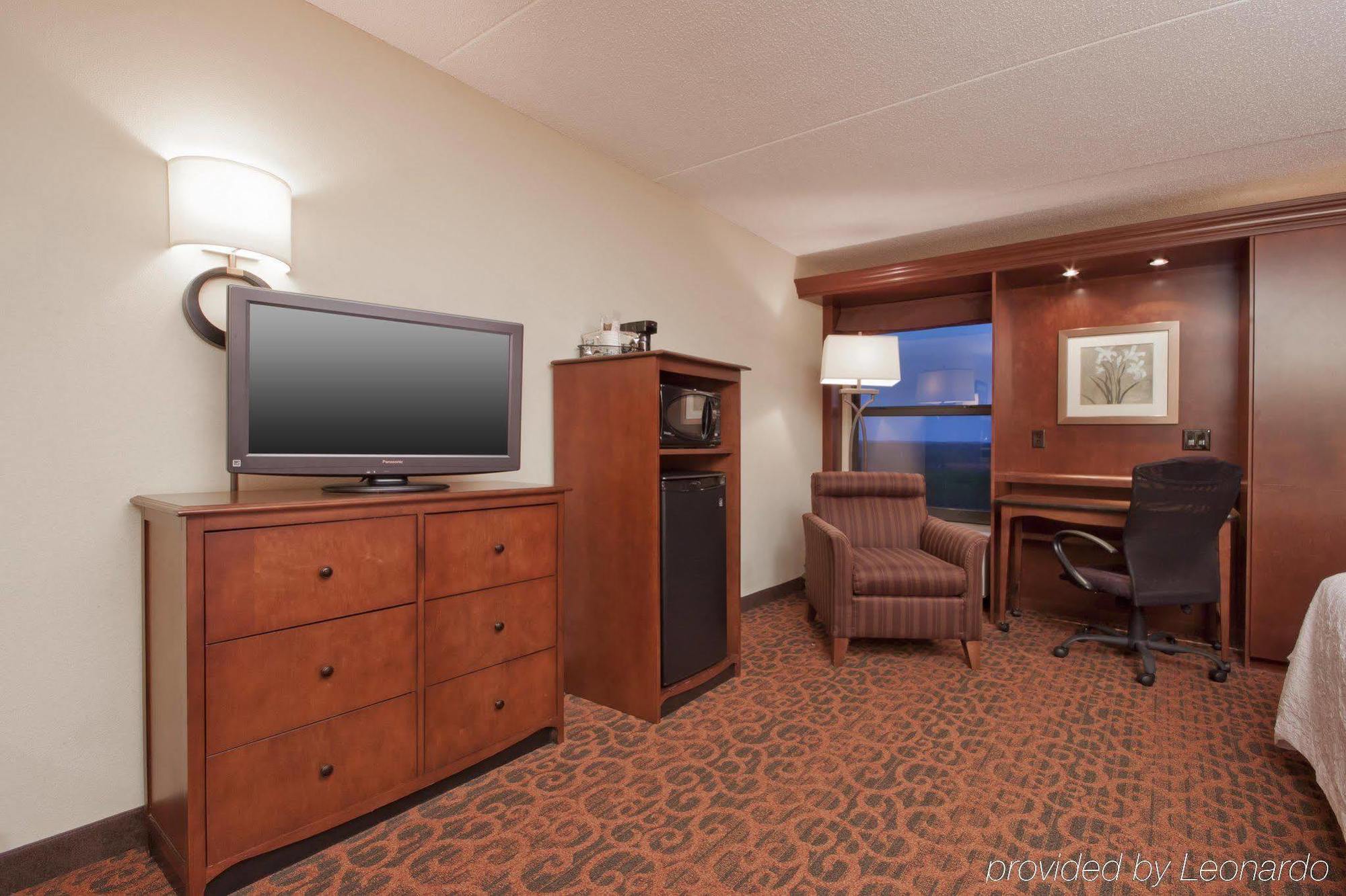 Hampton Inn Grand Rapids/North Walker Exteriör bild